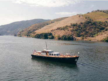 1 Day Luxury Douro Valley Tour & Cruise