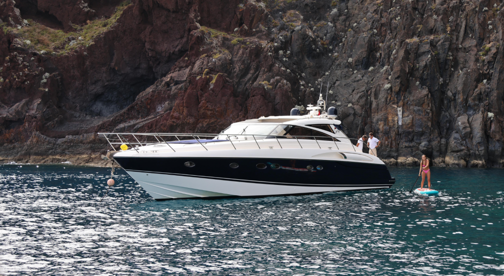 Luxury Yacht Charter